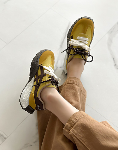 가을 겨울 신상 트렌드에 잘 어울리는 스니커즈 HD-0339